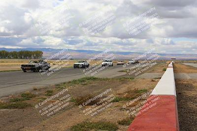 media/Sep-30-2023-24 Hours of Lemons (Sat) [[2c7df1e0b8]]/Track Photos/115pm (Front Straight)/